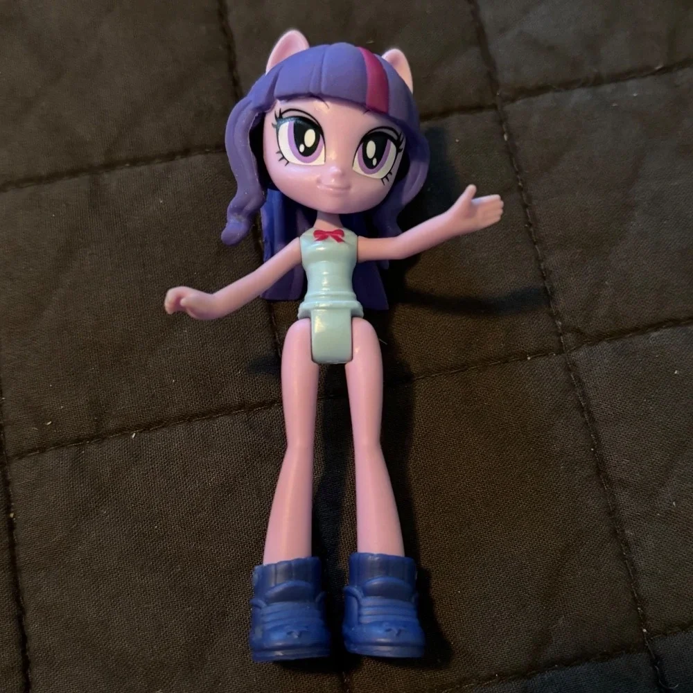 My Little Pony Equestria Girls Minis Twilight Sparkle Beach Doll Purple Figure